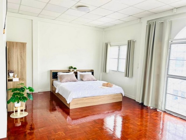 ประกาศฟรี! ซื้อ-ขาย-เช่า คอนโด บ้าน ทาวน์โฮม ที่ดิน และพื้นที่เชิงพาณิชย์ทั่วประเทศไทย ทุกทำเล ทุกงบประมาณ ไม่มีค่าใช้จ่าย ลงง่าย ขายไว เข้าถึงผู้ซื้อโดยตรง 5 23584pic4.jpg