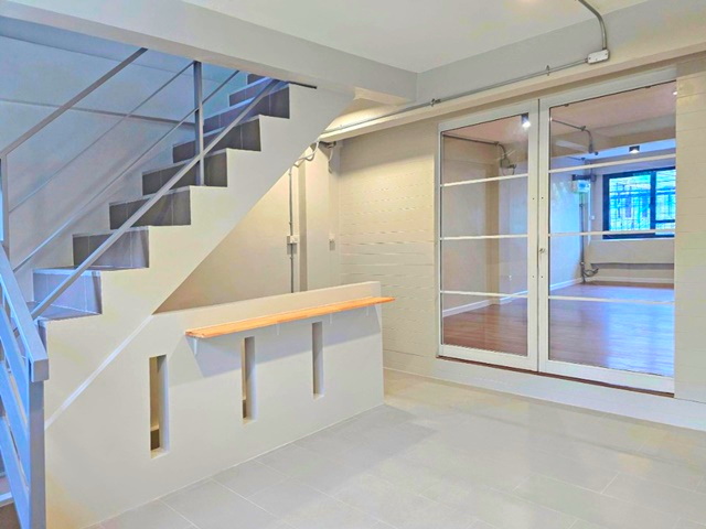 ประกาศฟรี! ซื้อ-ขาย-เช่า คอนโด บ้าน ทาวน์โฮม ที่ดิน และพื้นที่เชิงพาณิชย์ทั่วประเทศไทย ทุกทำเล ทุกงบประมาณ ไม่มีค่าใช้จ่าย ลงง่าย ขายไว เข้าถึงผู้ซื้อโดยตรง 4 23616pic3.jpg