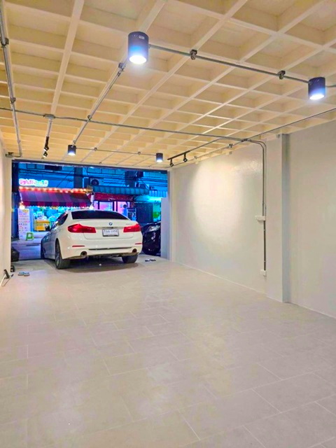 ประกาศฟรี! ซื้อ-ขาย-เช่า คอนโด บ้าน ทาวน์โฮม ที่ดิน และพื้นที่เชิงพาณิชย์ทั่วประเทศไทย ทุกทำเล ทุกงบประมาณ ไม่มีค่าใช้จ่าย ลงง่าย ขายไว เข้าถึงผู้ซื้อโดยตรง 2 175742pic1.jpg