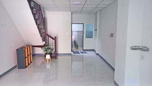 ประกาศฟรี! ซื้อ-ขาย-เช่า คอนโด บ้าน ทาวน์โฮม ที่ดิน และพื้นที่เชิงพาณิชย์ทั่วประเทศไทย ทุกทำเล ทุกงบประมาณ ไม่มีค่าใช้จ่าย ลงง่าย ขายไว เข้าถึงผู้ซื้อโดยตรง 3 175709pic2.jpg