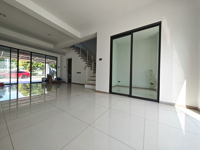 ประกาศฟรี! ซื้อ-ขาย-เช่า คอนโด บ้าน ทาวน์โฮม ที่ดิน และพื้นที่เชิงพาณิชย์ทั่วประเทศไทย ทุกทำเล ทุกงบประมาณ ไม่มีค่าใช้จ่าย ลงง่าย ขายไว เข้าถึงผู้ซื้อโดยตรง 5 478591pic4.jpg