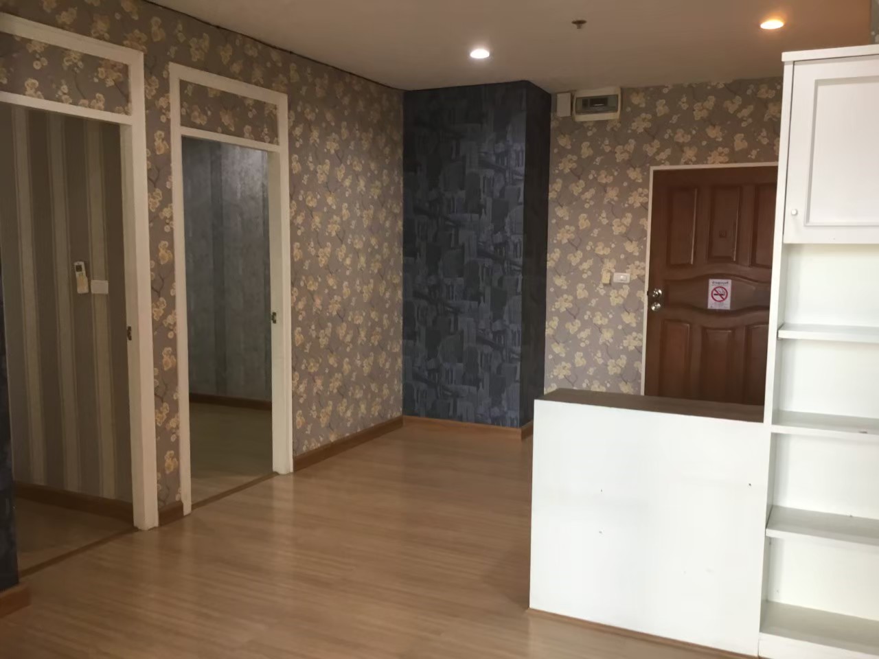 ประกาศฟรี! ซื้อ-ขาย-เช่า คอนโด บ้าน ทาวน์โฮม ที่ดิน และพื้นที่เชิงพาณิชย์ทั่วประเทศไทย ทุกทำเล ทุกงบประมาณ ไม่มีค่าใช้จ่าย ลงง่าย ขายไว เข้าถึงผู้ซื้อโดยตรง 2 06.jpg