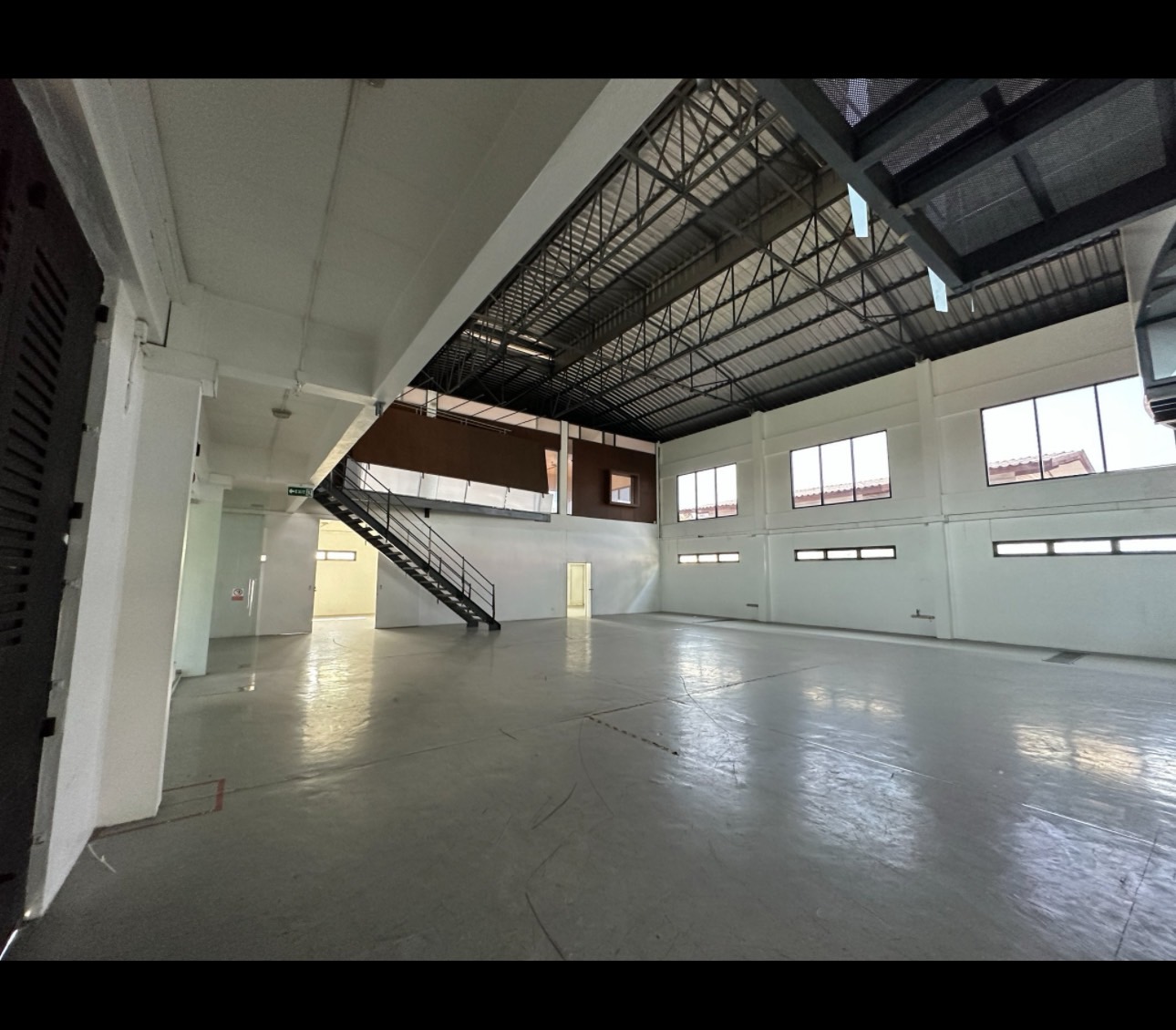 ประกาศฟรี! ซื้อ-ขาย-เช่า คอนโด บ้าน ทาวน์โฮม ที่ดิน และพื้นที่เชิงพาณิชย์ทั่วประเทศไทย ทุกทำเล ทุกงบประมาณ ไม่มีค่าใช้จ่าย ลงง่าย ขายไว เข้าถึงผู้ซื้อโดยตรง 4 175871pic3.jpg