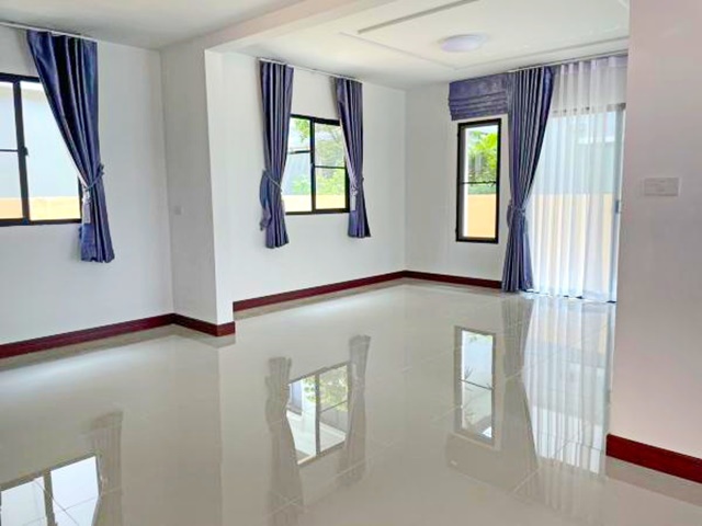 ประกาศฟรี! ซื้อ-ขาย-เช่า คอนโด บ้าน ทาวน์โฮม ที่ดิน และพื้นที่เชิงพาณิชย์ทั่วประเทศไทย ทุกทำเล ทุกงบประมาณ ไม่มีค่าใช้จ่าย ลงง่าย ขายไว เข้าถึงผู้ซื้อโดยตรง 3 23723pic2.jpg