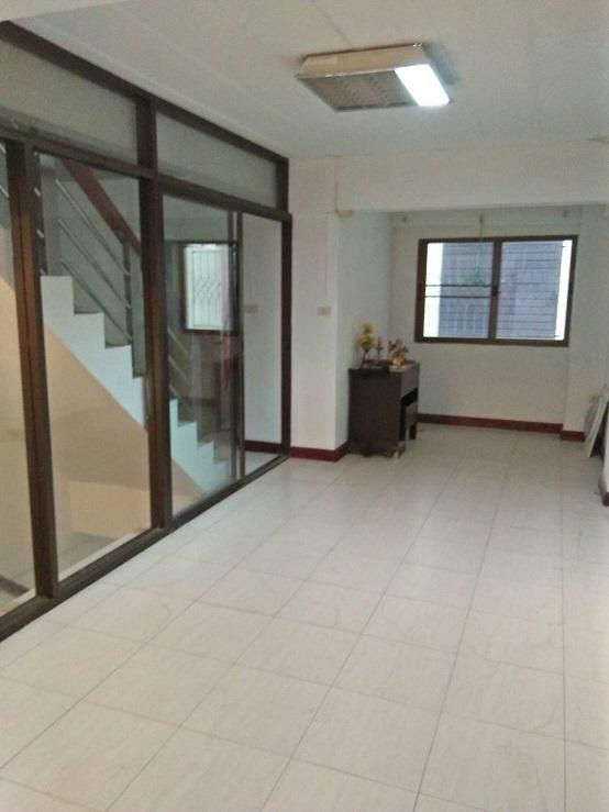 ประกาศฟรี! ซื้อ-ขาย-เช่า คอนโด บ้าน ทาวน์โฮม ที่ดิน และพื้นที่เชิงพาณิชย์ทั่วประเทศไทย ทุกทำเล ทุกงบประมาณ ไม่มีค่าใช้จ่าย ลงง่าย ขายไว เข้าถึงผู้ซื้อโดยตรง 4 474026pic3.jpg