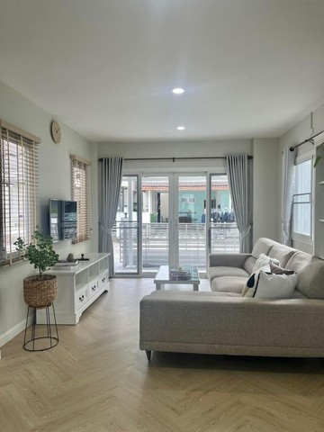 ประกาศฟรี! ซื้อ-ขาย-เช่า คอนโด บ้าน ทาวน์โฮม ที่ดิน และพื้นที่เชิงพาณิชย์ทั่วประเทศไทย ทุกทำเล ทุกงบประมาณ ไม่มีค่าใช้จ่าย ลงง่าย ขายไว เข้าถึงผู้ซื้อโดยตรง 3 176154pic2.jpg