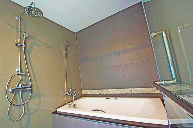 ประกาศฟรี! ซื้อ-ขาย-เช่า คอนโด บ้าน ทาวน์โฮม ที่ดิน และพื้นที่เชิงพาณิชย์ทั่วประเทศไทย ทุกทำเล ทุกงบประมาณ ไม่มีค่าใช้จ่าย ลงง่าย ขายไว เข้าถึงผู้ซื้อโดยตรง 5 176079pic4.jpg