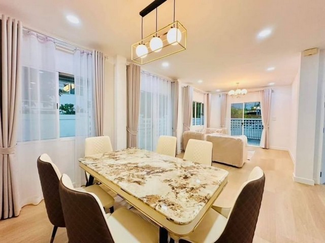 ประกาศฟรี! ซื้อ-ขาย-เช่า คอนโด บ้าน ทาวน์โฮม ที่ดิน และพื้นที่เชิงพาณิชย์ทั่วประเทศไทย ทุกทำเล ทุกงบประมาณ ไม่มีค่าใช้จ่าย ลงง่าย ขายไว เข้าถึงผู้ซื้อโดยตรง 5 23868pic4.jpg