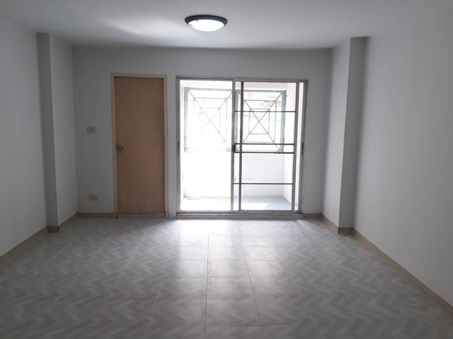 ประกาศฟรี! ซื้อ-ขาย-เช่า คอนโด บ้าน ทาวน์โฮม ที่ดิน และพื้นที่เชิงพาณิชย์ทั่วประเทศไทย ทุกทำเล ทุกงบประมาณ ไม่มีค่าใช้จ่าย ลงง่าย ขายไว เข้าถึงผู้ซื้อโดยตรง 3 21868pic2.jpg