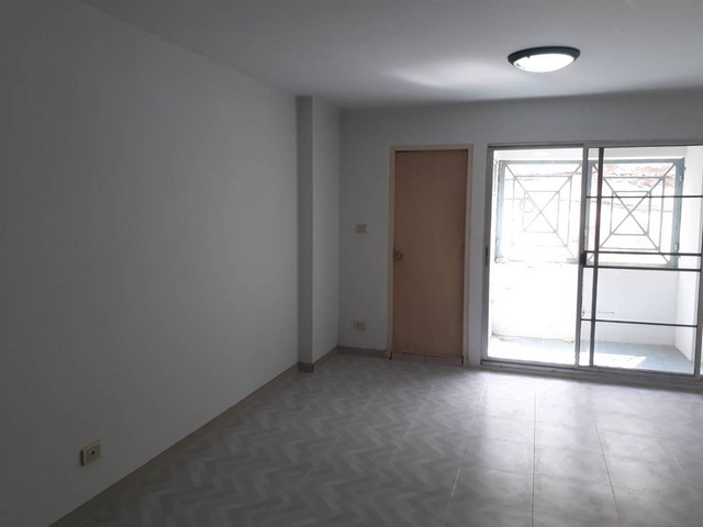 ประกาศฟรี! ซื้อ-ขาย-เช่า คอนโด บ้าน ทาวน์โฮม ที่ดิน และพื้นที่เชิงพาณิชย์ทั่วประเทศไทย ทุกทำเล ทุกงบประมาณ ไม่มีค่าใช้จ่าย ลงง่าย ขายไว เข้าถึงผู้ซื้อโดยตรง 5 21868pic4.jpg