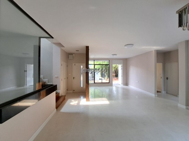 ประกาศฟรี! ซื้อ-ขาย-เช่า คอนโด บ้าน ทาวน์โฮม ที่ดิน และพื้นที่เชิงพาณิชย์ทั่วประเทศไทย ทุกทำเล ทุกงบประมาณ ไม่มีค่าใช้จ่าย ลงง่าย ขายไว เข้าถึงผู้ซื้อโดยตรง 4 263542pic3.jpg