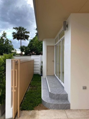 ประกาศฟรี! ซื้อ-ขาย-เช่า คอนโด บ้าน ทาวน์โฮม ที่ดิน และพื้นที่เชิงพาณิชย์ทั่วประเทศไทย ทุกทำเล ทุกงบประมาณ ไม่มีค่าใช้จ่าย ลงง่าย ขายไว เข้าถึงผู้ซื้อโดยตรง 4 177312pic3.jpg