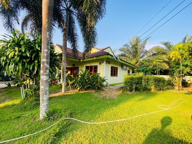 ประกาศฟรี! ซื้อ-ขาย-เช่า คอนโด บ้าน ทาวน์โฮม ที่ดิน และพื้นที่เชิงพาณิชย์ทั่วประเทศไทย ทุกทำเล ทุกงบประมาณ ไม่มีค่าใช้จ่าย ลงง่าย ขายไว เข้าถึงผู้ซื้อโดยตรง 3 23991pic2.jpg