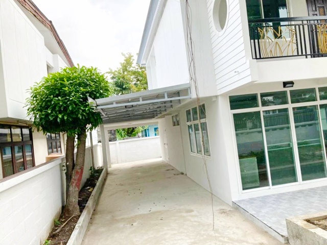 ประกาศฟรี! ซื้อ-ขาย-เช่า คอนโด บ้าน ทาวน์โฮม ที่ดิน และพื้นที่เชิงพาณิชย์ทั่วประเทศไทย ทุกทำเล ทุกงบประมาณ ไม่มีค่าใช้จ่าย ลงง่าย ขายไว เข้าถึงผู้ซื้อโดยตรง 3 23984pic2.jpg