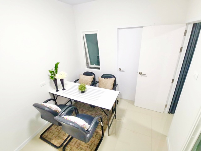 ประกาศฟรี! ซื้อ-ขาย-เช่า คอนโด บ้าน ทาวน์โฮม ที่ดิน และพื้นที่เชิงพาณิชย์ทั่วประเทศไทย ทุกทำเล ทุกงบประมาณ ไม่มีค่าใช้จ่าย ลงง่าย ขายไว เข้าถึงผู้ซื้อโดยตรง 5 177439pic4.jpg