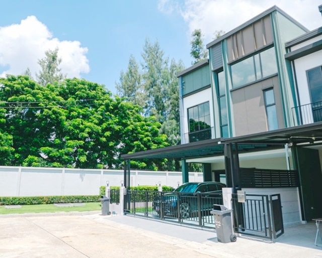 ประกาศฟรี! ซื้อ-ขาย-เช่า คอนโด บ้าน ทาวน์โฮม ที่ดิน และพื้นที่เชิงพาณิชย์ทั่วประเทศไทย ทุกทำเล ทุกงบประมาณ ไม่มีค่าใช้จ่าย ลงง่าย ขายไว เข้าถึงผู้ซื้อโดยตรง 2 177413pic1.jpg