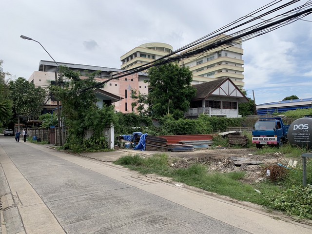 ประกาศฟรี! ซื้อ-ขาย-เช่า คอนโด บ้าน ทาวน์โฮม ที่ดิน และพื้นที่เชิงพาณิชย์ทั่วประเทศไทย ทุกทำเล ทุกงบประมาณ ไม่มีค่าใช้จ่าย ลงง่าย ขายไว เข้าถึงผู้ซื้อโดยตรง 3 479751pic2.jpg