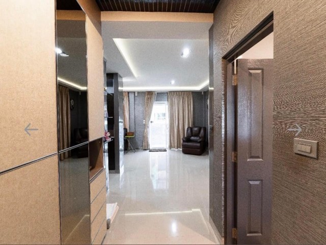 ประกาศฟรี! ซื้อ-ขาย-เช่า คอนโด บ้าน ทาวน์โฮม ที่ดิน และพื้นที่เชิงพาณิชย์ทั่วประเทศไทย ทุกทำเล ทุกงบประมาณ ไม่มีค่าใช้จ่าย ลงง่าย ขายไว เข้าถึงผู้ซื้อโดยตรง 3 479795pic2.jpg