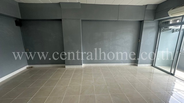 ประกาศฟรี! ซื้อ-ขาย-เช่า คอนโด บ้าน ทาวน์โฮม ที่ดิน และพื้นที่เชิงพาณิชย์ทั่วประเทศไทย ทุกทำเล ทุกงบประมาณ ไม่มีค่าใช้จ่าย ลงง่าย ขายไว เข้าถึงผู้ซื้อโดยตรง 5 279047pic4.jpg