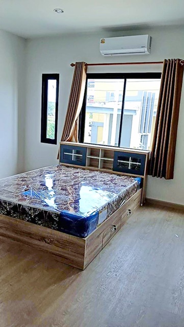 ประกาศฟรี! ซื้อ-ขาย-เช่า คอนโด บ้าน ทาวน์โฮม ที่ดิน และพื้นที่เชิงพาณิชย์ทั่วประเทศไทย ทุกทำเล ทุกงบประมาณ ไม่มีค่าใช้จ่าย ลงง่าย ขายไว เข้าถึงผู้ซื้อโดยตรง 5 178036pic4.jpg