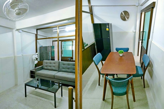 ประกาศฟรี! ซื้อ-ขาย-เช่า คอนโด บ้าน ทาวน์โฮม ที่ดิน และพื้นที่เชิงพาณิชย์ทั่วประเทศไทย ทุกทำเล ทุกงบประมาณ ไม่มีค่าใช้จ่าย ลงง่าย ขายไว เข้าถึงผู้ซื้อโดยตรง 4 177742pic3.jpg