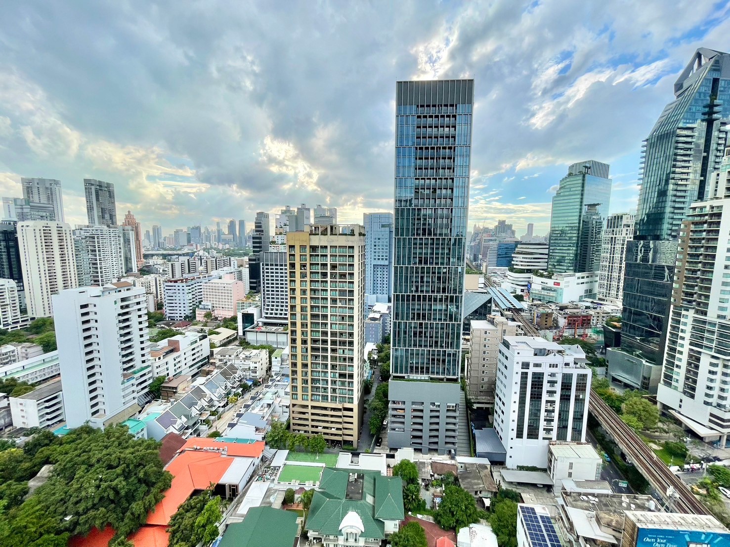 ประกาศฟรี! ซื้อ-ขาย-เช่า คอนโด บ้าน ทาวน์โฮม ที่ดิน และพื้นที่เชิงพาณิชย์ทั่วประเทศไทย ทุกทำเล ทุกงบประมาณ ไม่มีค่าใช้จ่าย ลงง่าย ขายไว เข้าถึงผู้ซื้อโดยตรง 4 ad3.jpg