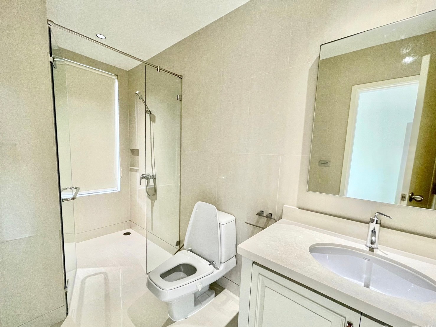 ประกาศฟรี! ซื้อ-ขาย-เช่า คอนโด บ้าน ทาวน์โฮม ที่ดิน และพื้นที่เชิงพาณิชย์ทั่วประเทศไทย ทุกทำเล ทุกงบประมาณ ไม่มีค่าใช้จ่าย ลงง่าย ขายไว เข้าถึงผู้ซื้อโดยตรง 6 FD0820E7-EAA1-4F45-BC00-581618B4586B.jpg