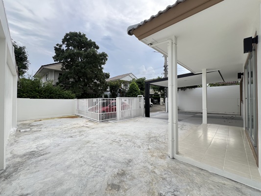 ประกาศฟรี! ซื้อ-ขาย-เช่า คอนโด บ้าน ทาวน์โฮม ที่ดิน และพื้นที่เชิงพาณิชย์ทั่วประเทศไทย ทุกทำเล ทุกงบประมาณ ไม่มีค่าใช้จ่าย ลงง่าย ขายไว เข้าถึงผู้ซื้อโดยตรง 3 278930pic2.jpg