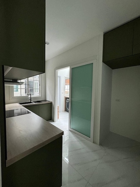 ประกาศฟรี! ซื้อ-ขาย-เช่า คอนโด บ้าน ทาวน์โฮม ที่ดิน และพื้นที่เชิงพาณิชย์ทั่วประเทศไทย ทุกทำเล ทุกงบประมาณ ไม่มีค่าใช้จ่าย ลงง่าย ขายไว เข้าถึงผู้ซื้อโดยตรง 3 479985pic2.jpg