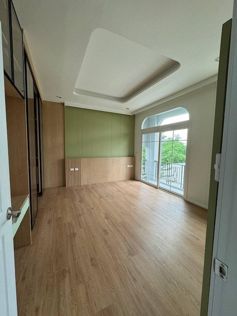 ประกาศฟรี! ซื้อ-ขาย-เช่า คอนโด บ้าน ทาวน์โฮม ที่ดิน และพื้นที่เชิงพาณิชย์ทั่วประเทศไทย ทุกทำเล ทุกงบประมาณ ไม่มีค่าใช้จ่าย ลงง่าย ขายไว เข้าถึงผู้ซื้อโดยตรง 5 479985pic4.jpg