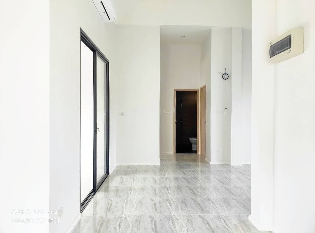 ประกาศฟรี! ซื้อ-ขาย-เช่า คอนโด บ้าน ทาวน์โฮม ที่ดิน และพื้นที่เชิงพาณิชย์ทั่วประเทศไทย ทุกทำเล ทุกงบประมาณ ไม่มีค่าใช้จ่าย ลงง่าย ขายไว เข้าถึงผู้ซื้อโดยตรง 3 178530pic2.jpg