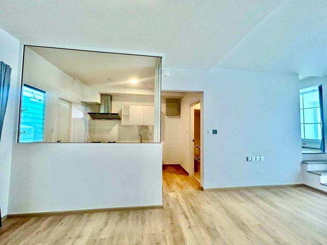 ประกาศฟรี! ซื้อ-ขาย-เช่า คอนโด บ้าน ทาวน์โฮม ที่ดิน และพื้นที่เชิงพาณิชย์ทั่วประเทศไทย ทุกทำเล ทุกงบประมาณ ไม่มีค่าใช้จ่าย ลงง่าย ขายไว เข้าถึงผู้ซื้อโดยตรง 3 178499pic2.jpg