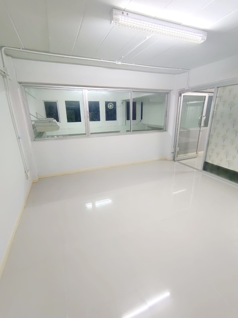 ประกาศฟรี! ซื้อ-ขาย-เช่า คอนโด บ้าน ทาวน์โฮม ที่ดิน และพื้นที่เชิงพาณิชย์ทั่วประเทศไทย ทุกทำเล ทุกงบประมาณ ไม่มีค่าใช้จ่าย ลงง่าย ขายไว เข้าถึงผู้ซื้อโดยตรง 5 178470pic4.jpg