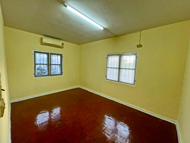 ประกาศฟรี! ซื้อ-ขาย-เช่า คอนโด บ้าน ทาวน์โฮม ที่ดิน และพื้นที่เชิงพาณิชย์ทั่วประเทศไทย ทุกทำเล ทุกงบประมาณ ไม่มีค่าใช้จ่าย ลงง่าย ขายไว เข้าถึงผู้ซื้อโดยตรง 4 178561pic3.jpg