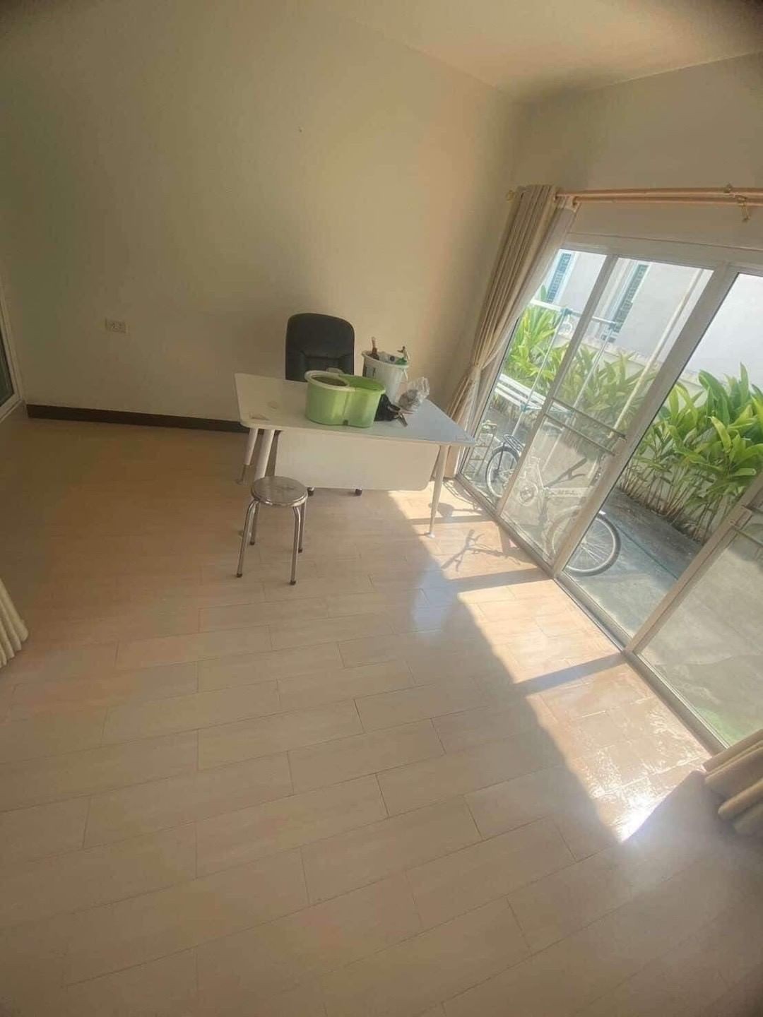 ประกาศฟรี! ซื้อ-ขาย-เช่า คอนโด บ้าน ทาวน์โฮม ที่ดิน และพื้นที่เชิงพาณิชย์ทั่วประเทศไทย ทุกทำเล ทุกงบประมาณ ไม่มีค่าใช้จ่าย ลงง่าย ขายไว เข้าถึงผู้ซื้อโดยตรง 4 178589pic3.jpg