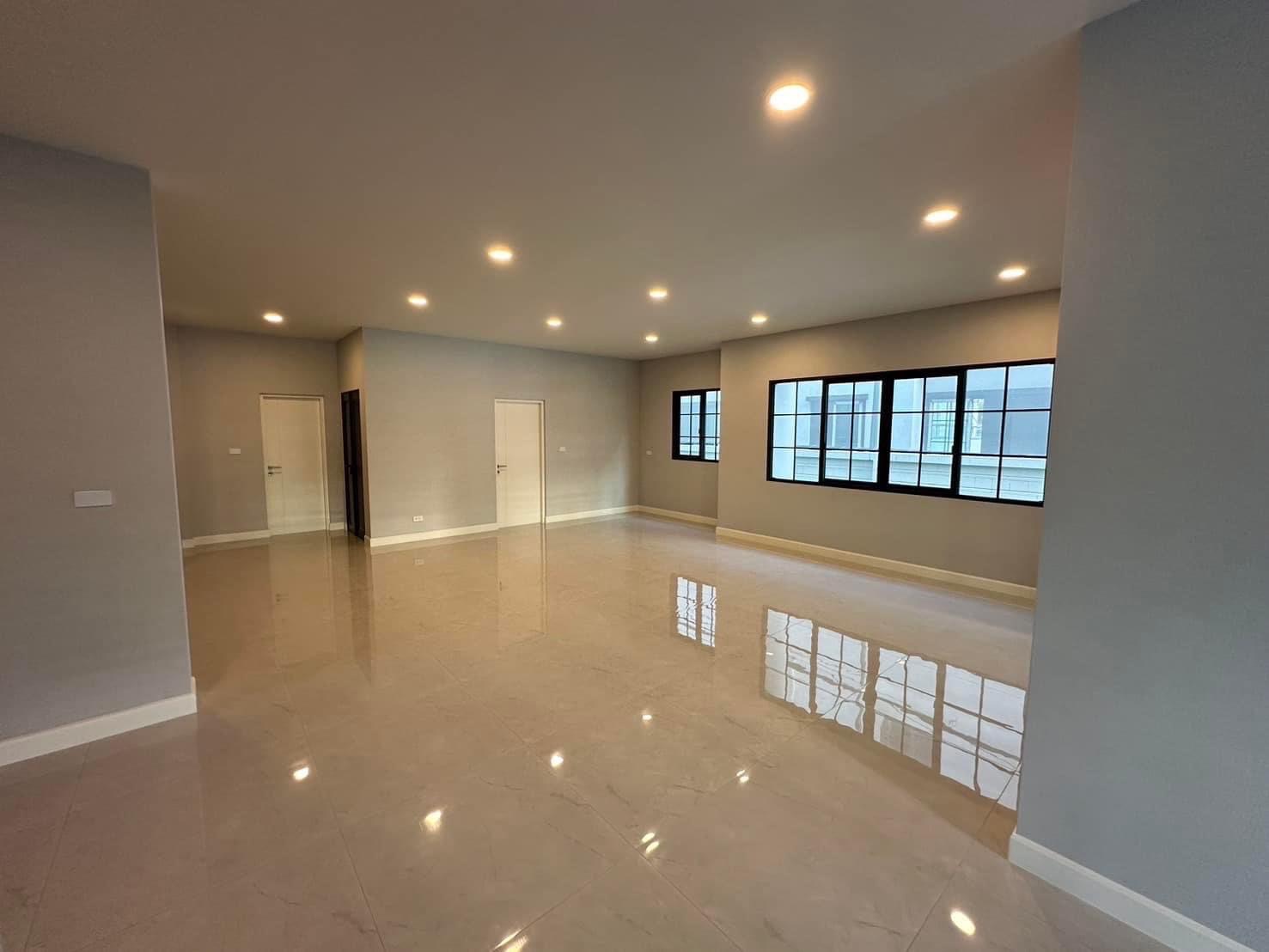 ประกาศฟรี! ซื้อ-ขาย-เช่า คอนโด บ้าน ทาวน์โฮม ที่ดิน และพื้นที่เชิงพาณิชย์ทั่วประเทศไทย ทุกทำเล ทุกงบประมาณ ไม่มีค่าใช้จ่าย ลงง่าย ขายไว เข้าถึงผู้ซื้อโดยตรง 3 178535pic2.jpg