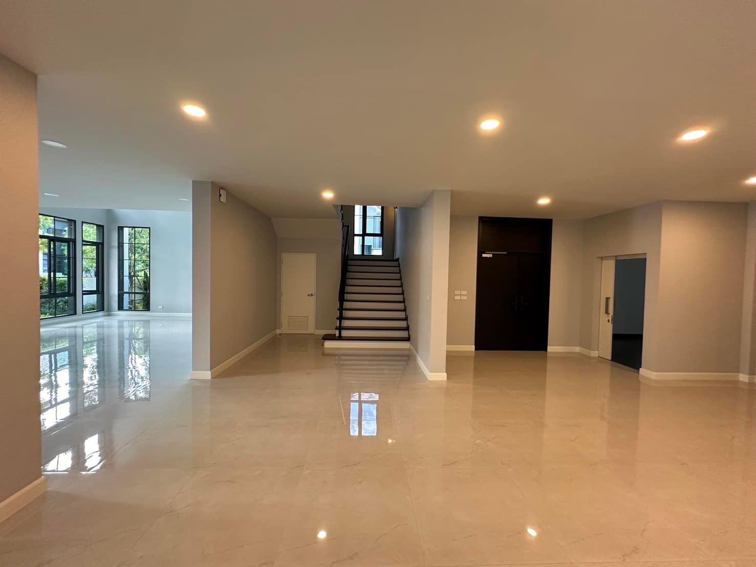 ประกาศฟรี! ซื้อ-ขาย-เช่า คอนโด บ้าน ทาวน์โฮม ที่ดิน และพื้นที่เชิงพาณิชย์ทั่วประเทศไทย ทุกทำเล ทุกงบประมาณ ไม่มีค่าใช้จ่าย ลงง่าย ขายไว เข้าถึงผู้ซื้อโดยตรง 4 178535pic3.jpg