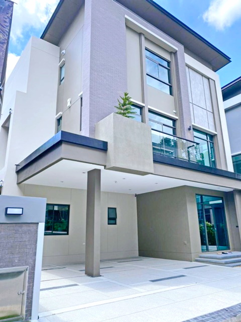 ประกาศฟรี! ซื้อ-ขาย-เช่า คอนโด บ้าน ทาวน์โฮม ที่ดิน และพื้นที่เชิงพาณิชย์ทั่วประเทศไทย ทุกทำเล ทุกงบประมาณ ไม่มีค่าใช้จ่าย ลงง่าย ขายไว เข้าถึงผู้ซื้อโดยตรง 2 178581pic1.jpg