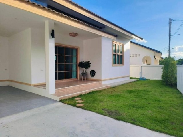 ประกาศฟรี! ซื้อ-ขาย-เช่า คอนโด บ้าน ทาวน์โฮม ที่ดิน และพื้นที่เชิงพาณิชย์ทั่วประเทศไทย ทุกทำเล ทุกงบประมาณ ไม่มีค่าใช้จ่าย ลงง่าย ขายไว เข้าถึงผู้ซื้อโดยตรง 5 178627pic4.jpg