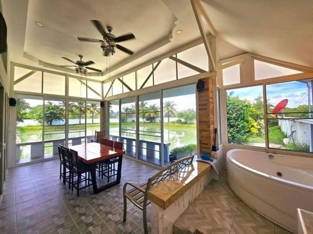 ประกาศฟรี! ซื้อ-ขาย-เช่า คอนโด บ้าน ทาวน์โฮม ที่ดิน และพื้นที่เชิงพาณิชย์ทั่วประเทศไทย ทุกทำเล ทุกงบประมาณ ไม่มีค่าใช้จ่าย ลงง่าย ขายไว เข้าถึงผู้ซื้อโดยตรง 5 178624pic4.jpg