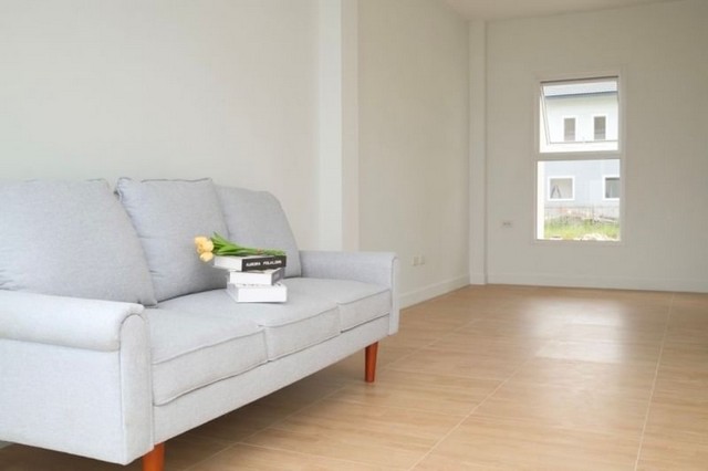 ประกาศฟรี! ซื้อ-ขาย-เช่า คอนโด บ้าน ทาวน์โฮม ที่ดิน และพื้นที่เชิงพาณิชย์ทั่วประเทศไทย ทุกทำเล ทุกงบประมาณ ไม่มีค่าใช้จ่าย ลงง่าย ขายไว เข้าถึงผู้ซื้อโดยตรง 4 178614pic3.jpg