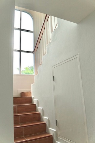 ประกาศฟรี! ซื้อ-ขาย-เช่า คอนโด บ้าน ทาวน์โฮม ที่ดิน และพื้นที่เชิงพาณิชย์ทั่วประเทศไทย ทุกทำเล ทุกงบประมาณ ไม่มีค่าใช้จ่าย ลงง่าย ขายไว เข้าถึงผู้ซื้อโดยตรง 5 178614pic4.jpg