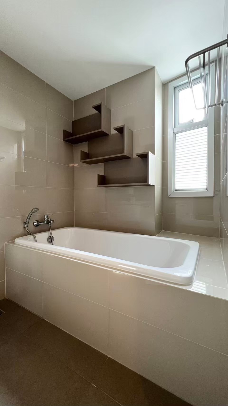 ประกาศฟรี! ซื้อ-ขาย-เช่า คอนโด บ้าน ทาวน์โฮม ที่ดิน และพื้นที่เชิงพาณิชย์ทั่วประเทศไทย ทุกทำเล ทุกงบประมาณ ไม่มีค่าใช้จ่าย ลงง่าย ขายไว เข้าถึงผู้ซื้อโดยตรง 9 29BA654D-497C-4375-893F-2E0C64238ADB.jpeg