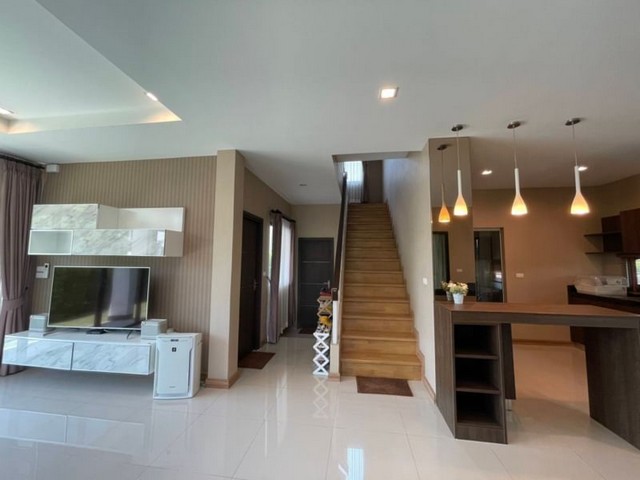 ประกาศฟรี! ซื้อ-ขาย-เช่า คอนโด บ้าน ทาวน์โฮม ที่ดิน และพื้นที่เชิงพาณิชย์ทั่วประเทศไทย ทุกทำเล ทุกงบประมาณ ไม่มีค่าใช้จ่าย ลงง่าย ขายไว เข้าถึงผู้ซื้อโดยตรง 4 178715pic3.jpg