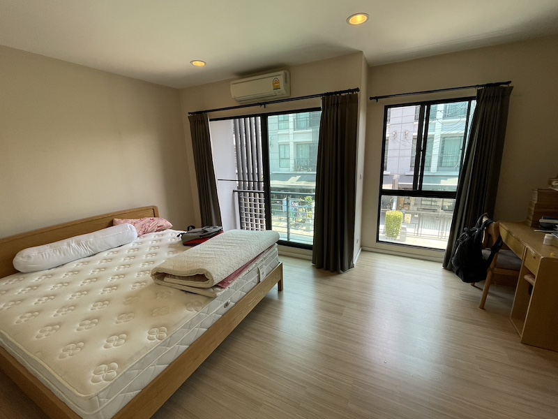 ประกาศฟรี! ซื้อ-ขาย-เช่า คอนโด บ้าน ทาวน์โฮม ที่ดิน และพื้นที่เชิงพาณิชย์ทั่วประเทศไทย ทุกทำเล ทุกงบประมาณ ไม่มีค่าใช้จ่าย ลงง่าย ขายไว เข้าถึงผู้ซื้อโดยตรง 5 480307pic4.jpg