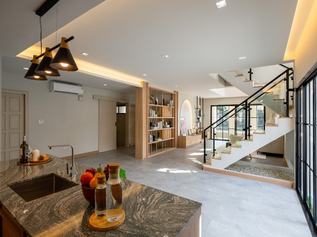 ประกาศฟรี! ซื้อ-ขาย-เช่า คอนโด บ้าน ทาวน์โฮม ที่ดิน และพื้นที่เชิงพาณิชย์ทั่วประเทศไทย ทุกทำเล ทุกงบประมาณ ไม่มีค่าใช้จ่าย ลงง่าย ขายไว เข้าถึงผู้ซื้อโดยตรง 5 480302pic4.jpg