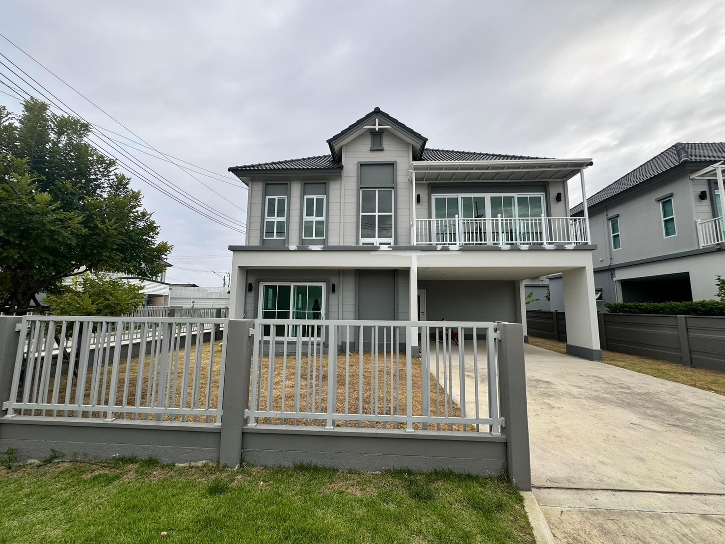 ประกาศฟรี! ซื้อ-ขาย-เช่า คอนโด บ้าน ทาวน์โฮม ที่ดิน และพื้นที่เชิงพาณิชย์ทั่วประเทศไทย ทุกทำเล ทุกงบประมาณ ไม่มีค่าใช้จ่าย ลงง่าย ขายไว เข้าถึงผู้ซื้อโดยตรง 5 178689pic4.jpg