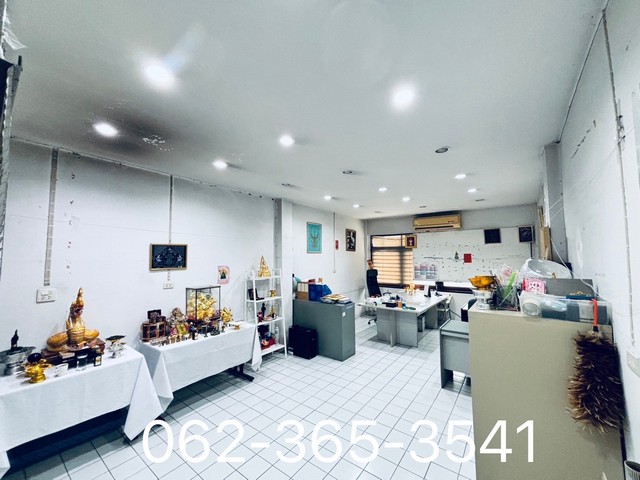 ประกาศฟรี! ซื้อ-ขาย-เช่า คอนโด บ้าน ทาวน์โฮม ที่ดิน และพื้นที่เชิงพาณิชย์ทั่วประเทศไทย ทุกทำเล ทุกงบประมาณ ไม่มีค่าใช้จ่าย ลงง่าย ขายไว เข้าถึงผู้ซื้อโดยตรง 5 21267pic4.jpg