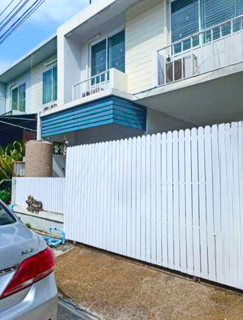 ประกาศฟรี! ซื้อ-ขาย-เช่า คอนโด บ้าน ทาวน์โฮม ที่ดิน และพื้นที่เชิงพาณิชย์ทั่วประเทศไทย ทุกทำเล ทุกงบประมาณ ไม่มีค่าใช้จ่าย ลงง่าย ขายไว เข้าถึงผู้ซื้อโดยตรง 2 179012pic1.jpg