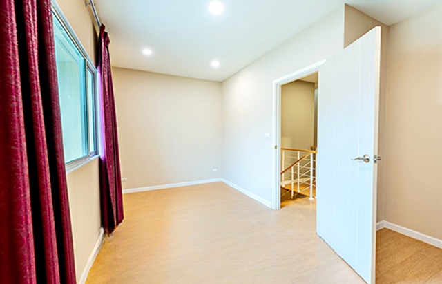 ประกาศฟรี! ซื้อ-ขาย-เช่า คอนโด บ้าน ทาวน์โฮม ที่ดิน และพื้นที่เชิงพาณิชย์ทั่วประเทศไทย ทุกทำเล ทุกงบประมาณ ไม่มีค่าใช้จ่าย ลงง่าย ขายไว เข้าถึงผู้ซื้อโดยตรง 3 279353pic2.jpg